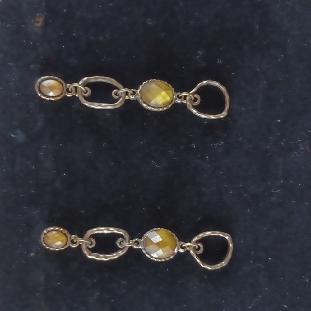 Earings